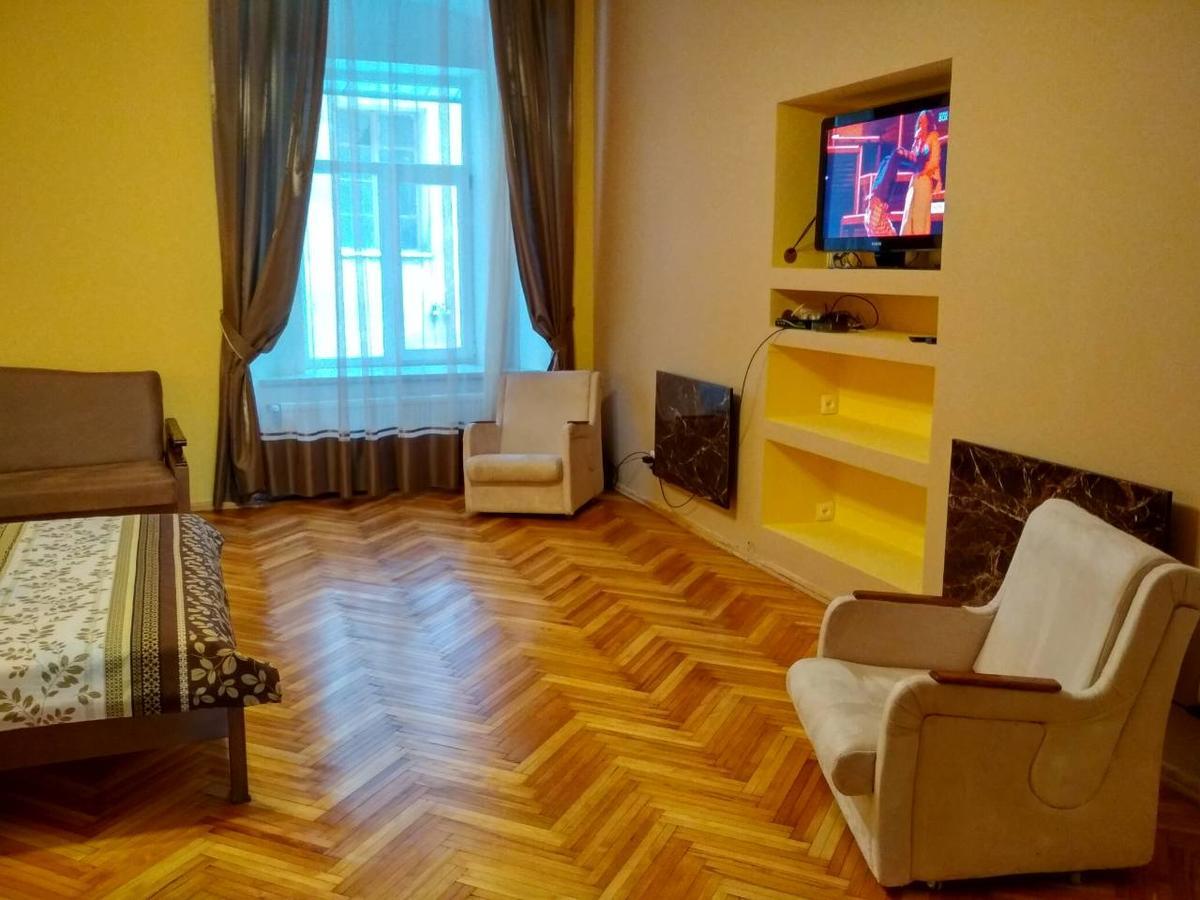 Apartment On Virmens'Ka Street Lviv Exterior foto